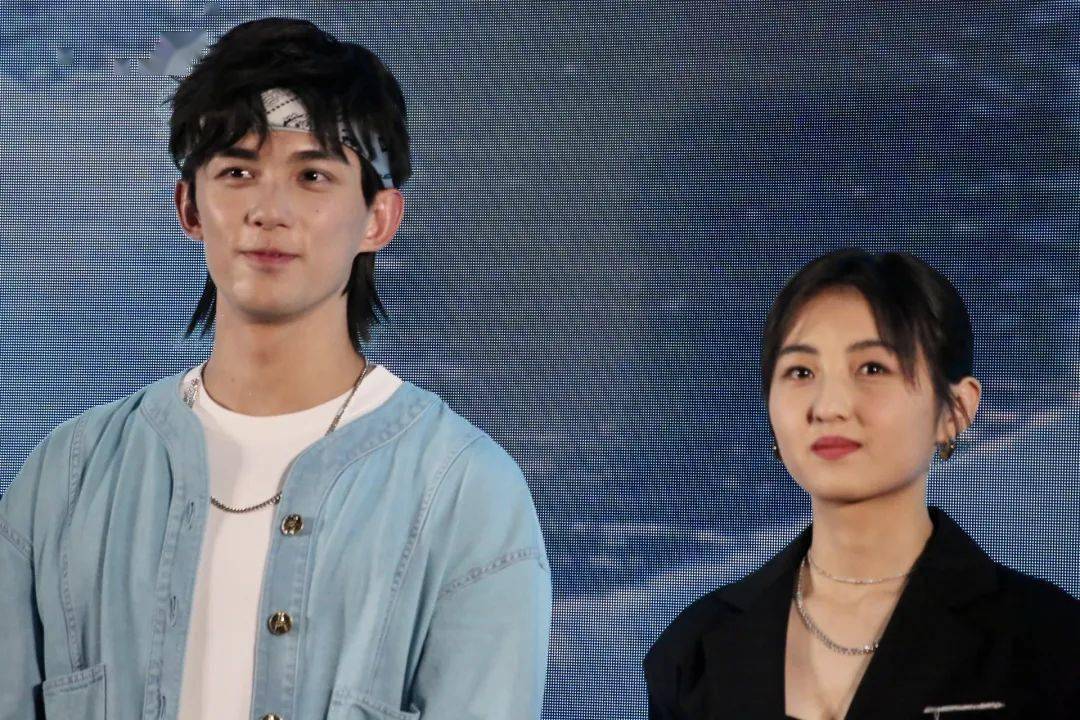 养父|像张子枫这样的演技派青年演员，电影圈再给我来一打