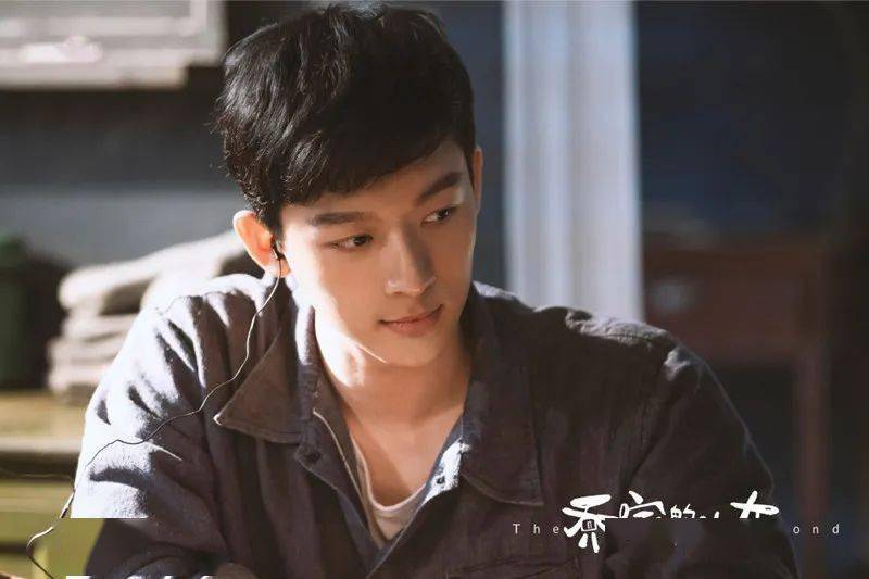 山上彻也个人简介视频 b6a2f2fecbed4ed38e4a715c6c859c5d.jpeg