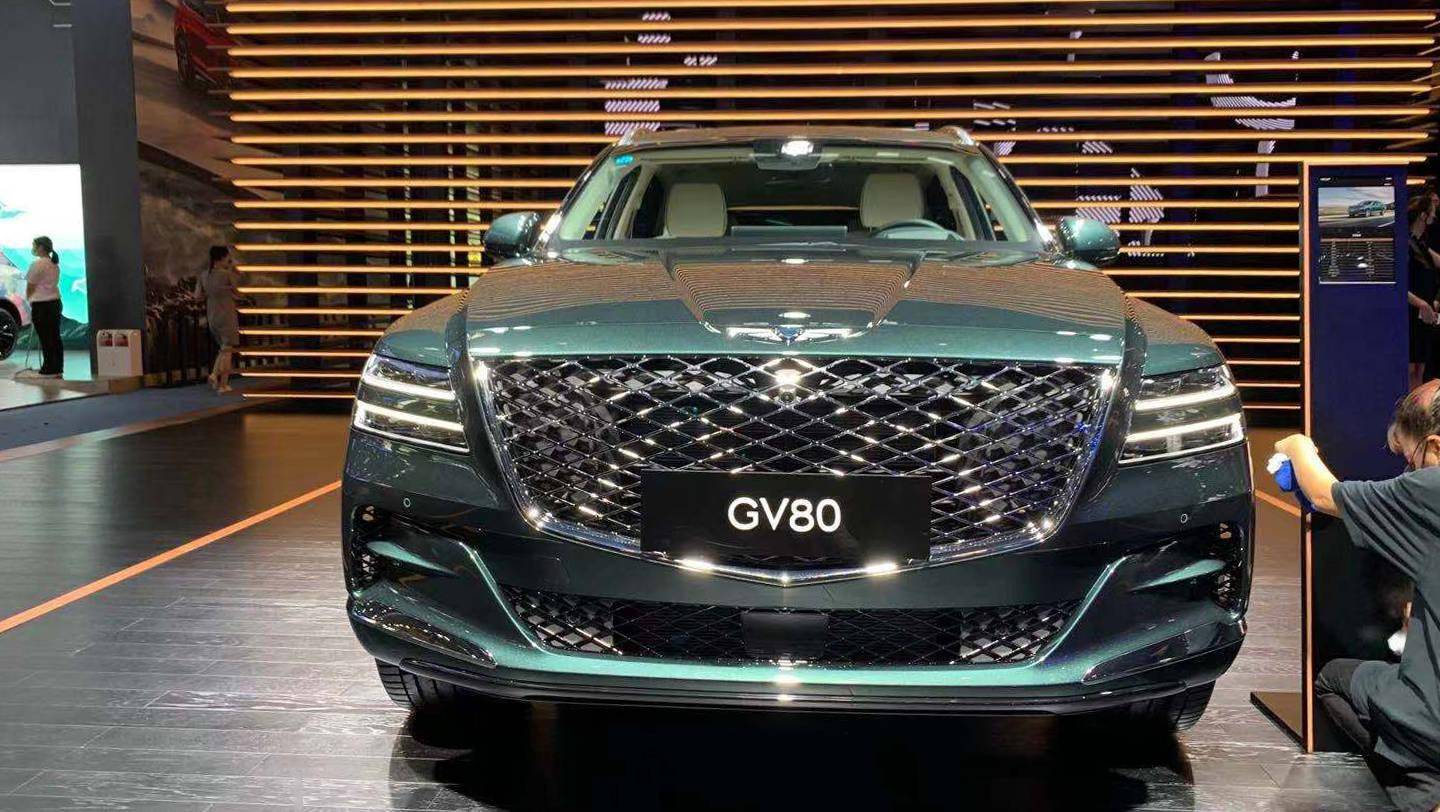 成都车展韩系豪华出路何在捷尼赛思gv80实拍