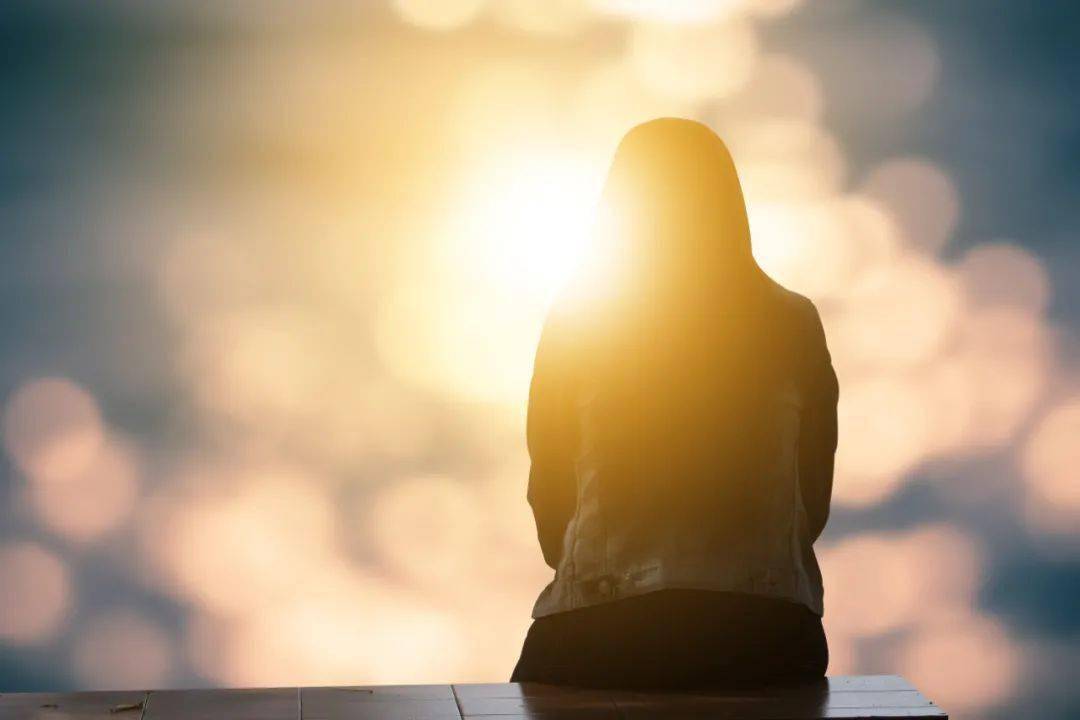 热搜第一的杀妻案，央视罕见连播3天：告诉女儿，宁可单身也不能嫁这3种男人