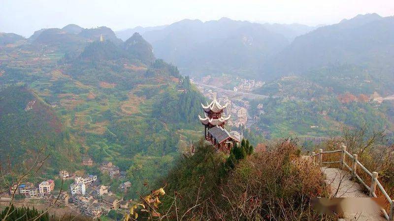 行走黔东南 镇远石屏山 你逃票仅仅是因为穷吗?