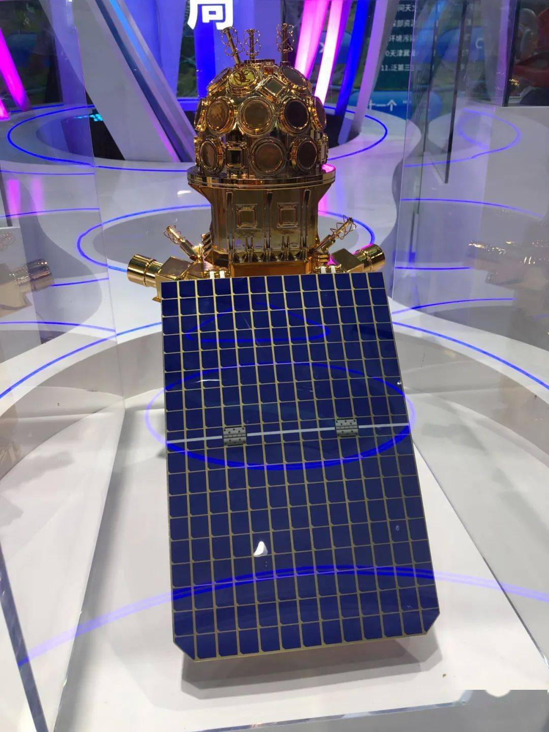 怀柔一号(gecam卫星,昵称:极目)是北京怀柔综合性国家科学中心科学