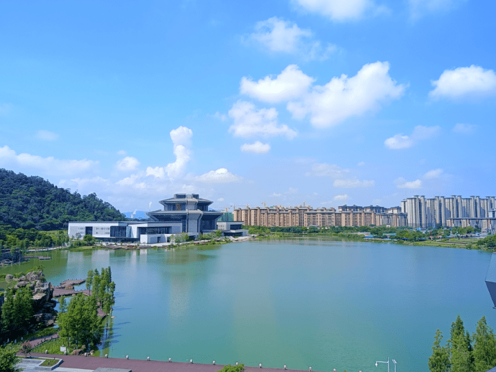 享巴厘岛空中温泉,游天然大氧吧泰康山,禅修观心小镇,听音湖_温德姆