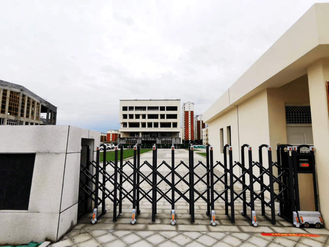 城北三十六中升级,更名九中培华校区!_银川