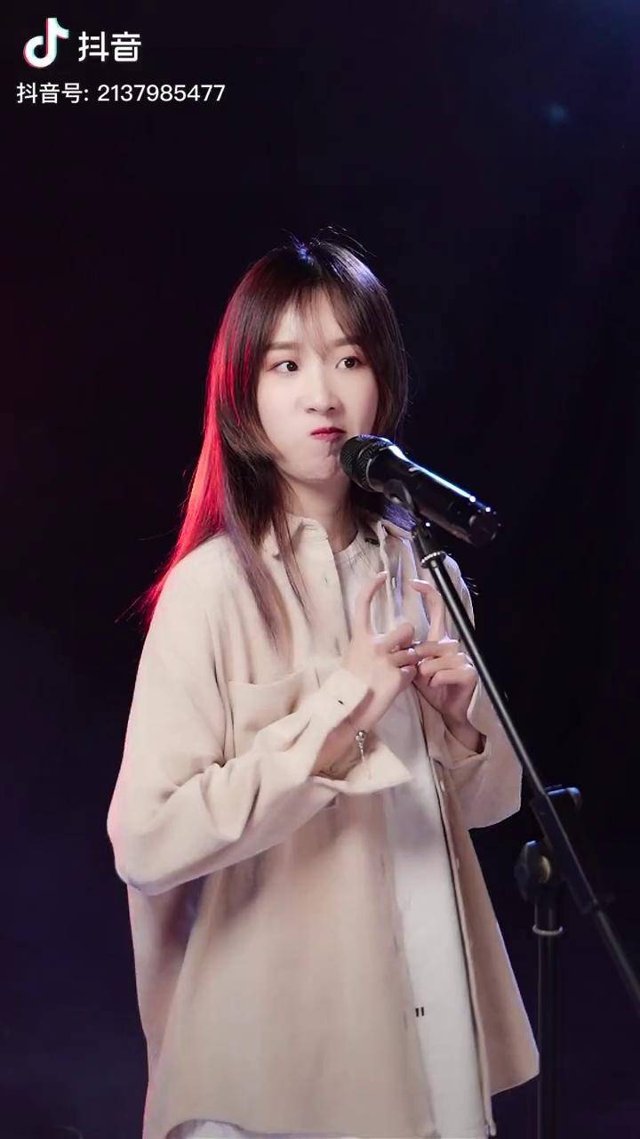 大家让一让你们的鱼也来洗脑了火红的萨日朗音乐人值周号