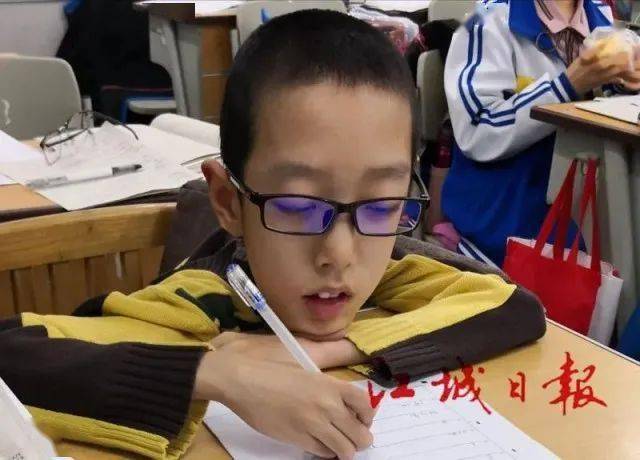 霍金|佩服！佩服！佩服！