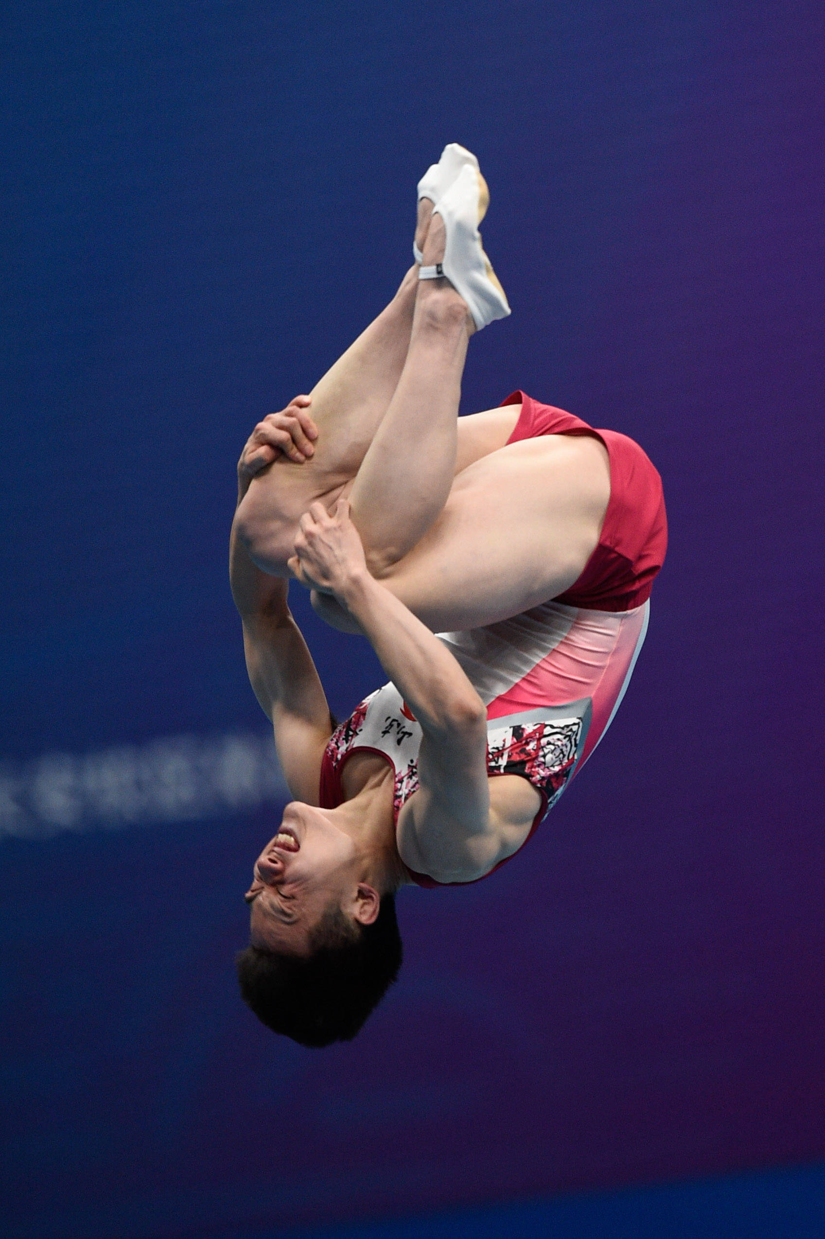 蹦床男子个人决赛赛况