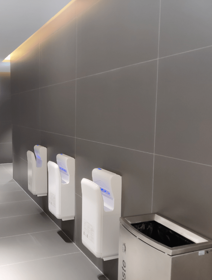 超洁净 超智能,白云机场二号航站楼示范卫生间全新亮相!_服务