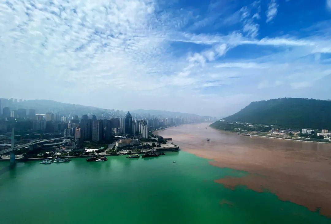 涪陵两江交汇再现最美"鸳鸯锅"!_乌江