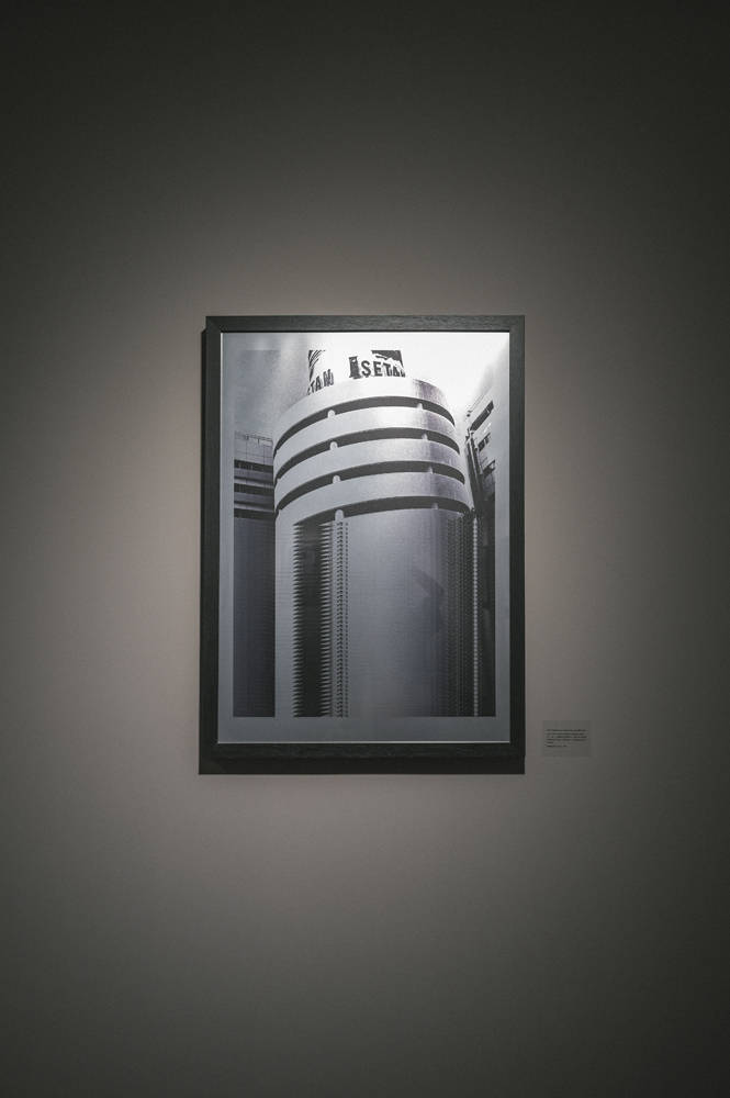 季成|看展览｜西由浩与森山大道：新宿的真实与虚拟