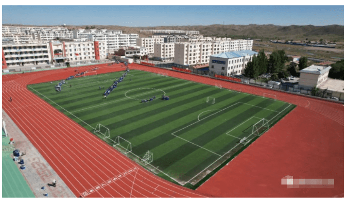 2021年达茂旗计划投资1700多万元,实施百灵庙中学体育活动室,百灵庙