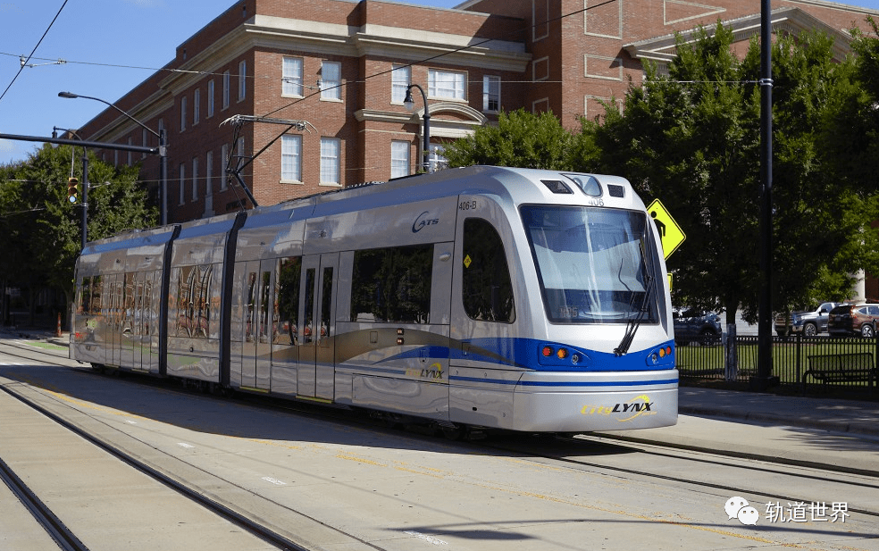 西门子电池混合动力有轨电车在美国夏洛特市投入运营