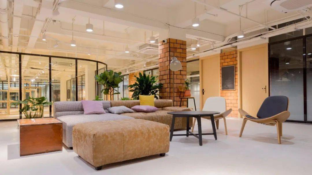 模式新打造的区域依然沿用了就是将社区公共空间改造为"邻里社交和