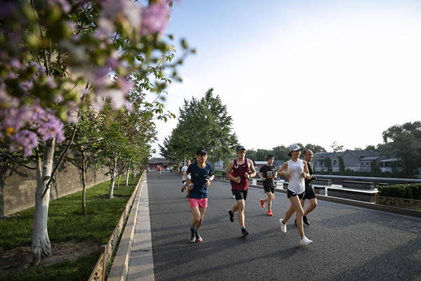 今日主角丨从62年前的全运健儿钟南山说起