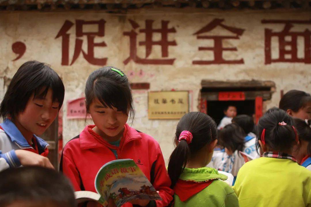 7省,100所学校,6万本图书,社会组织在行动!_乡村