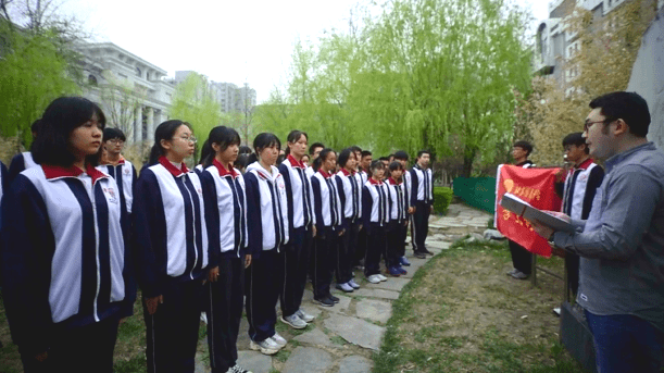 北京汇文中学校服图片