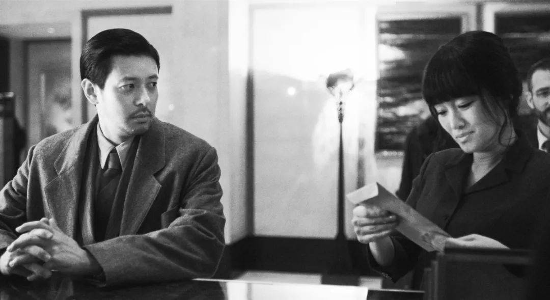 冯海|巩皇VOGUE首封，你觉得如何？丨赏色