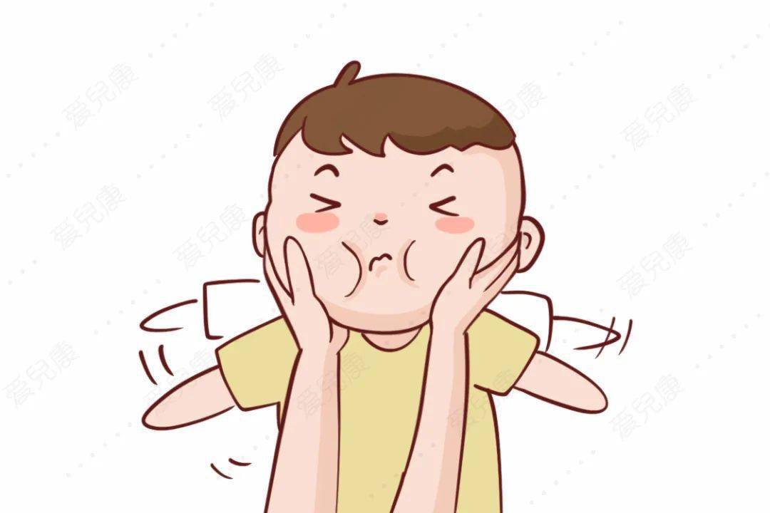 大人的手碰这碰那,容易携带细菌,这时候再去捏宝宝的脸,很可能给宝宝