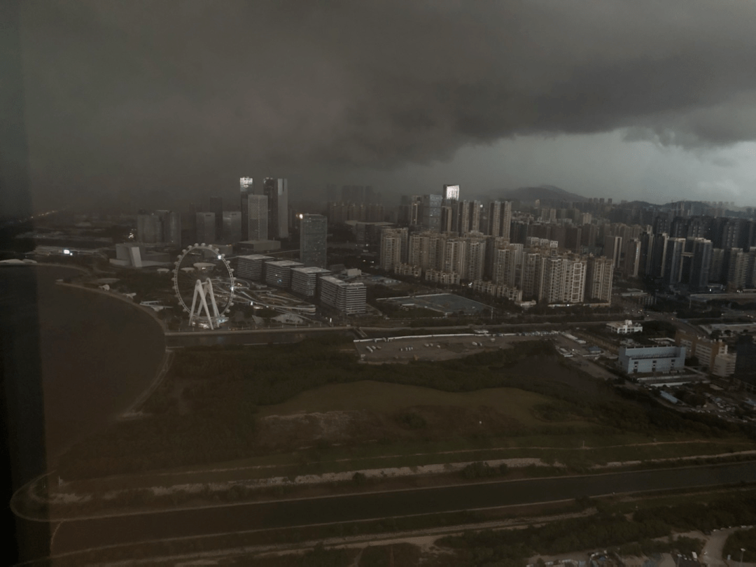 緊急深圳發佈暴雨紅色預警有路段交通中斷未來天氣