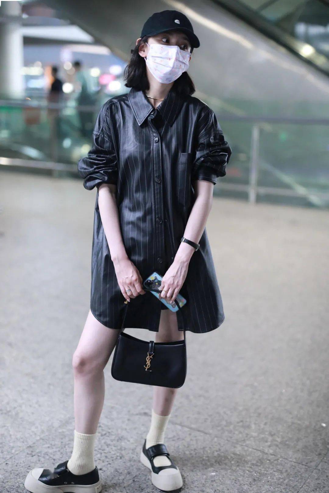 马鞍|如果这个秋天只能买一款包 我选宋祖儿身上这只