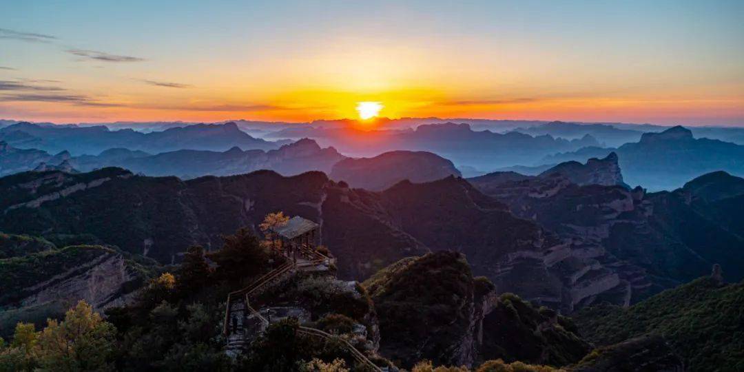 山西长治壮美太行:板山