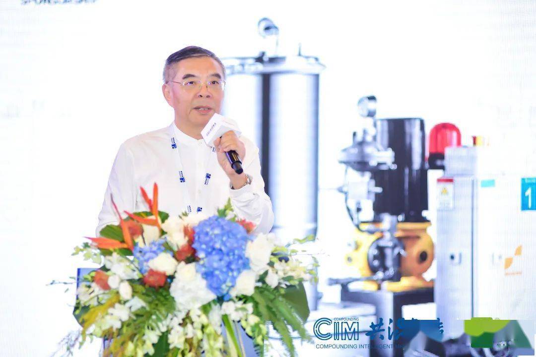 市场前景的角度出发,同济大学任杰教授带来了《双碳目标和禁塑背景下