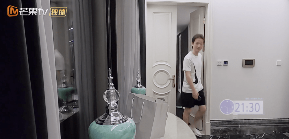 因为|分手！周扬青称还喜欢罗昊，男方却强调不爱了