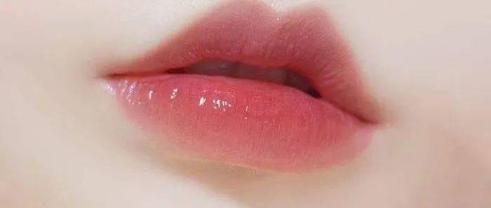 急救|唇纹又深又显老!急救起皮干裂,嘴巴像融化了一样,又软又糯贼滑溜!