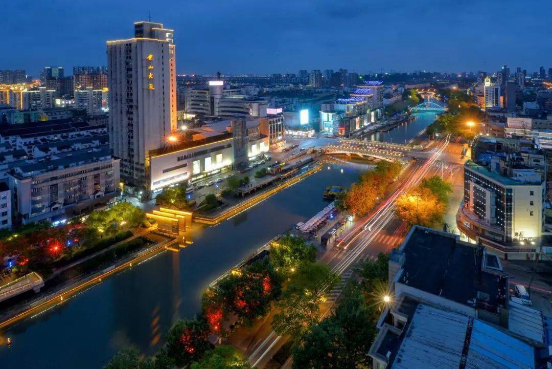 夜享昆山鹿城夜游约吗