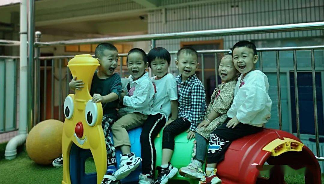 活动|镇安县幼儿园开展小班幼儿开学活动