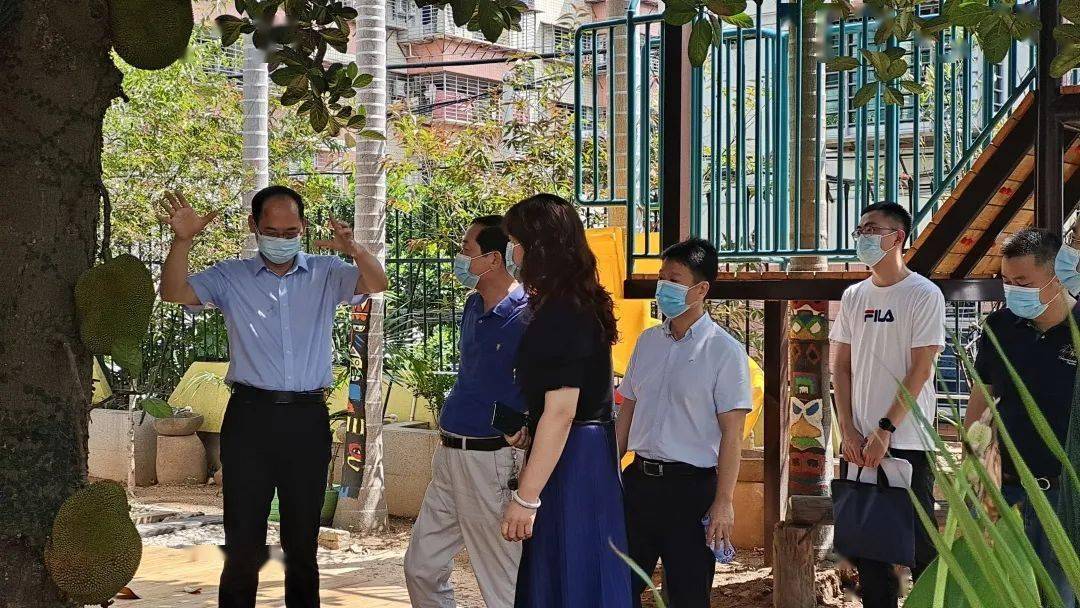 阳光资讯区委副书记陈政实莅临我园检查指导疫情防控工作