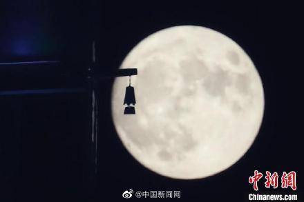 中国|今年中秋的月亮十五圆 你准备和谁一起看？