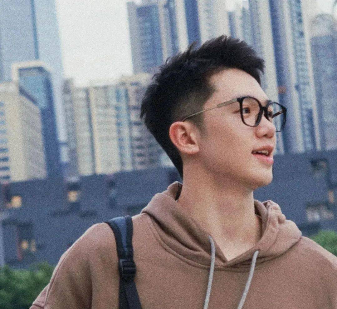 墨大人 | "初入职场"的梁坚洛,不同寻常的实习体验_rocky