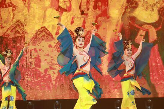 艺术|“津和一家亲 中秋话团圆”文化交流演出举行