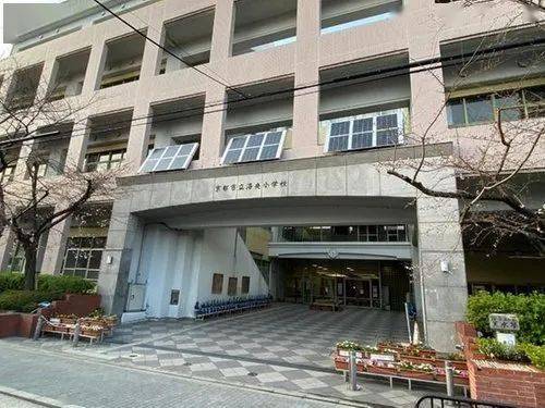 京都市中心四条临街可运作民宿带庭院京町屋售价352万人民币