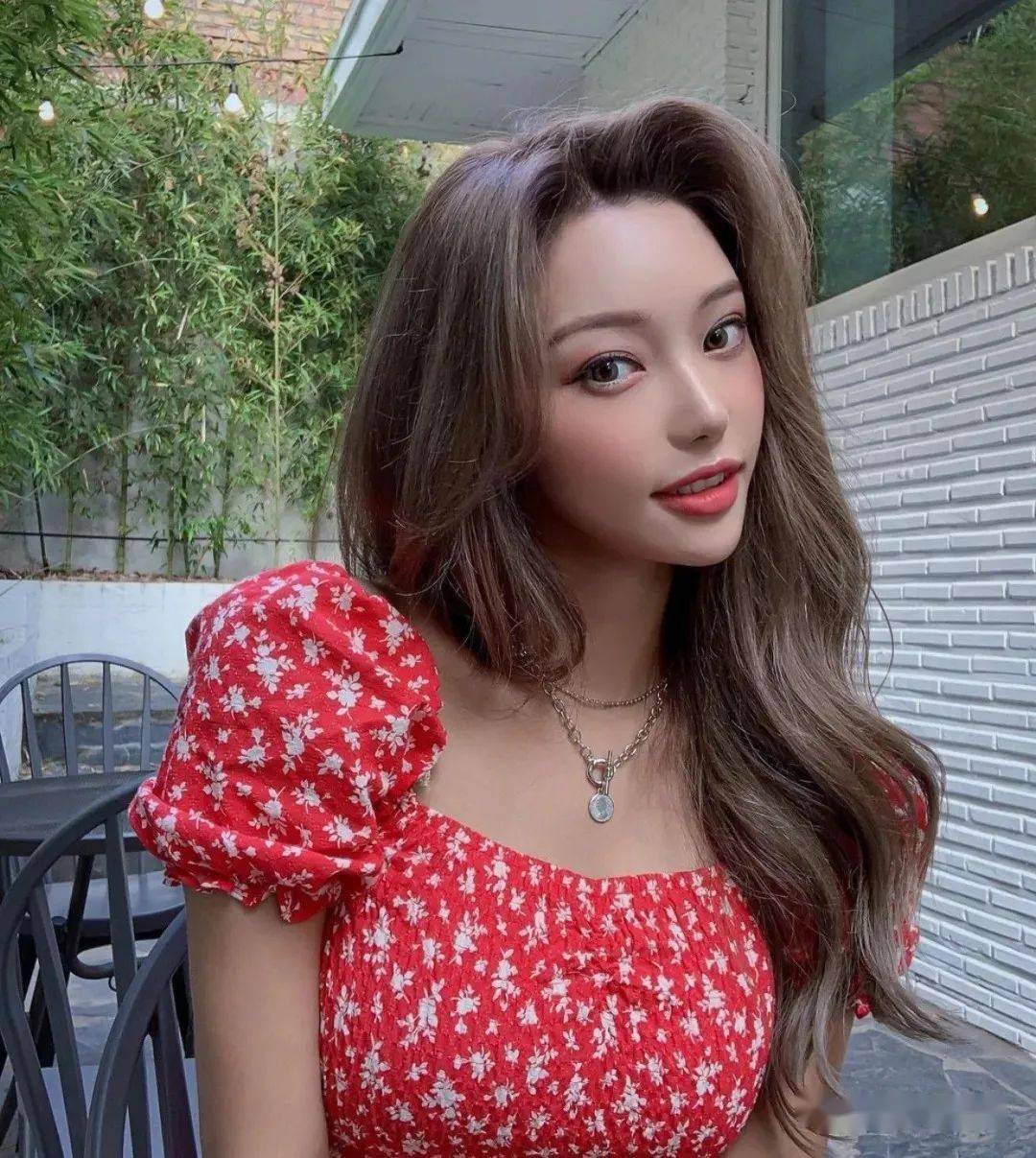 网红小姐姐都爱的大波浪卷巨好看