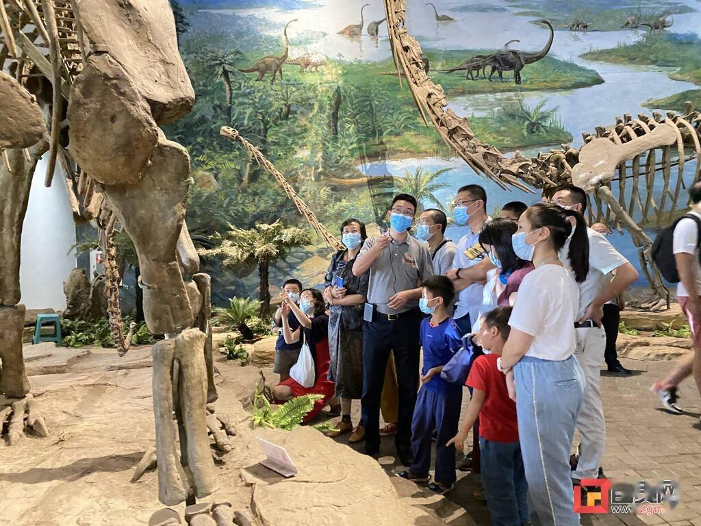 中秋一起玩穿越自贡恐龙博物馆首场馆长专家月月讲活动火热开启