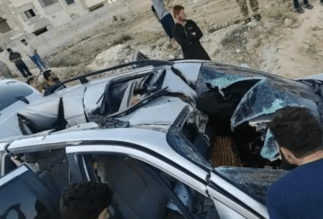 美军刀片导弹再发威,精准切碎境内车辆,车上人员全部被杀死_目标