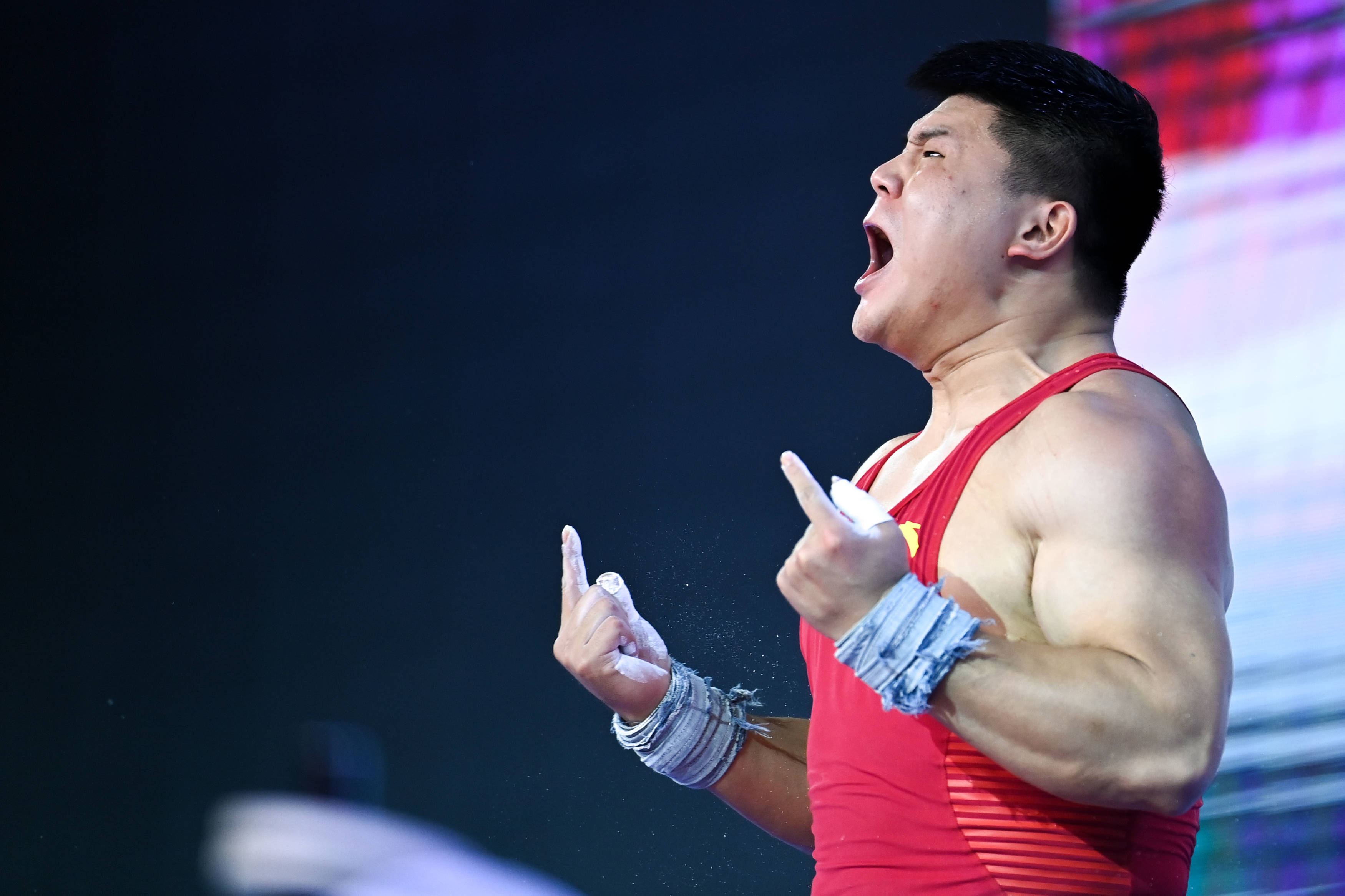 举重男子96公斤级决赛赛况