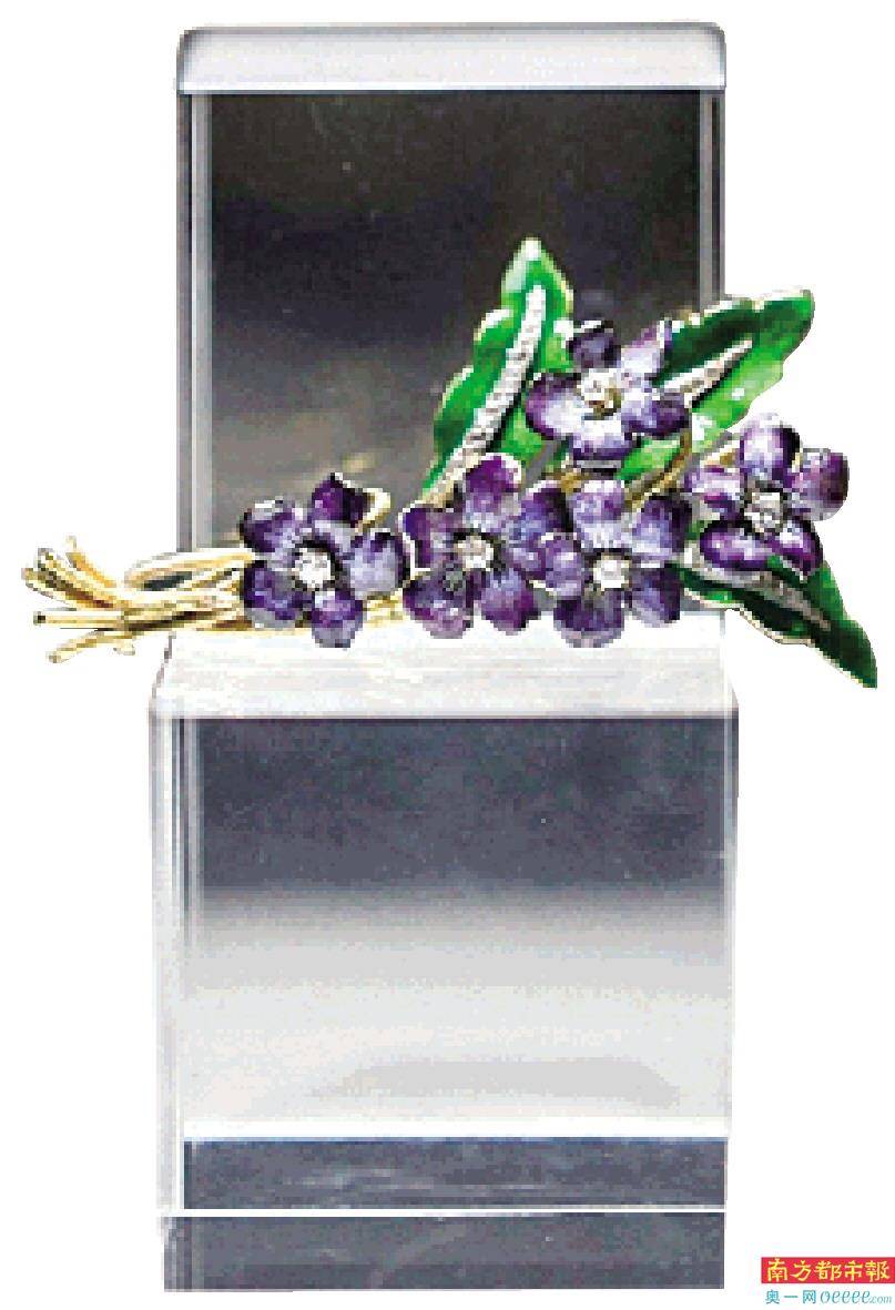 石墙7500万克拉宝石任你赏