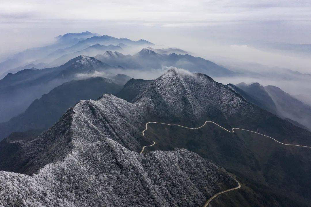 山河志 高原图片