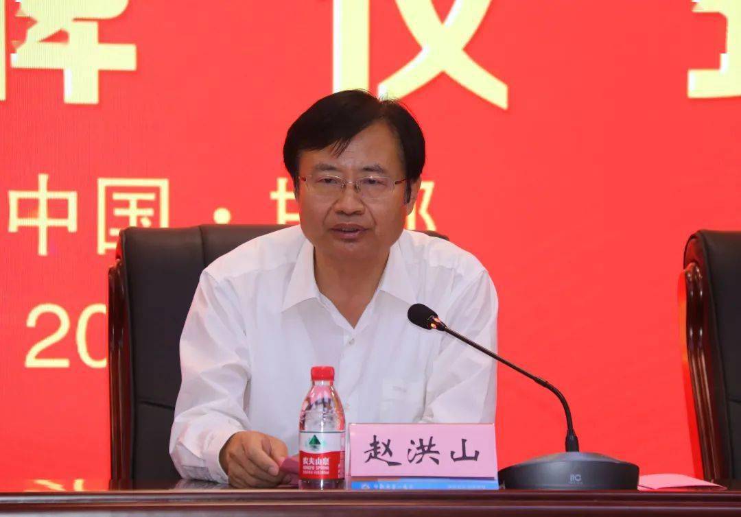 包含安贞医院重症中心大夫名单黄牛随时帮患者挂号的词条