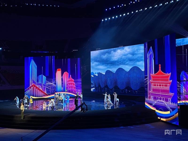 精彩组图|第十四届全国运动会在陕西西安圆满闭幕