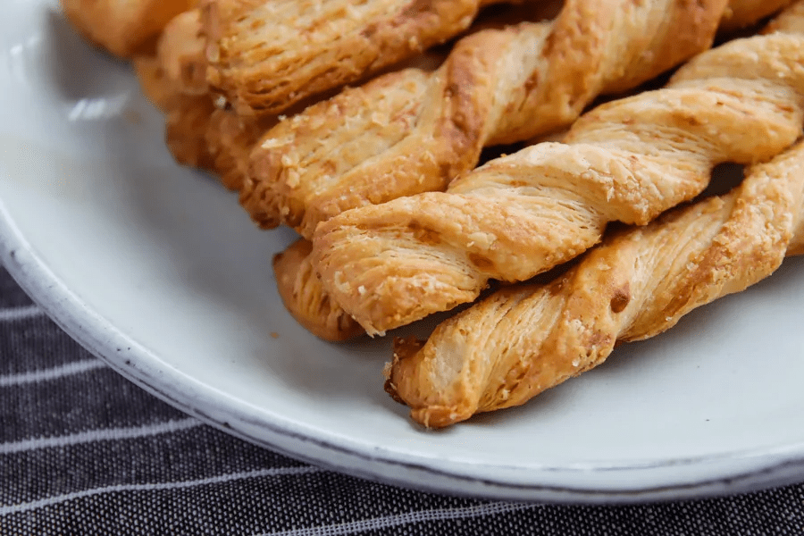 配料表|淘了27款人气芝士零食,我宣布放弃减肥