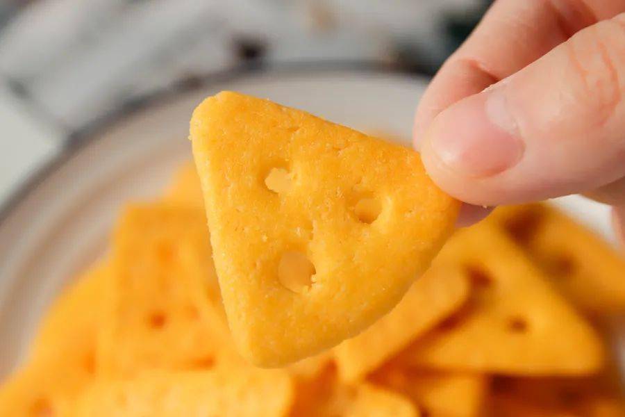 配料表|淘了27款人气芝士零食,我宣布放弃减肥