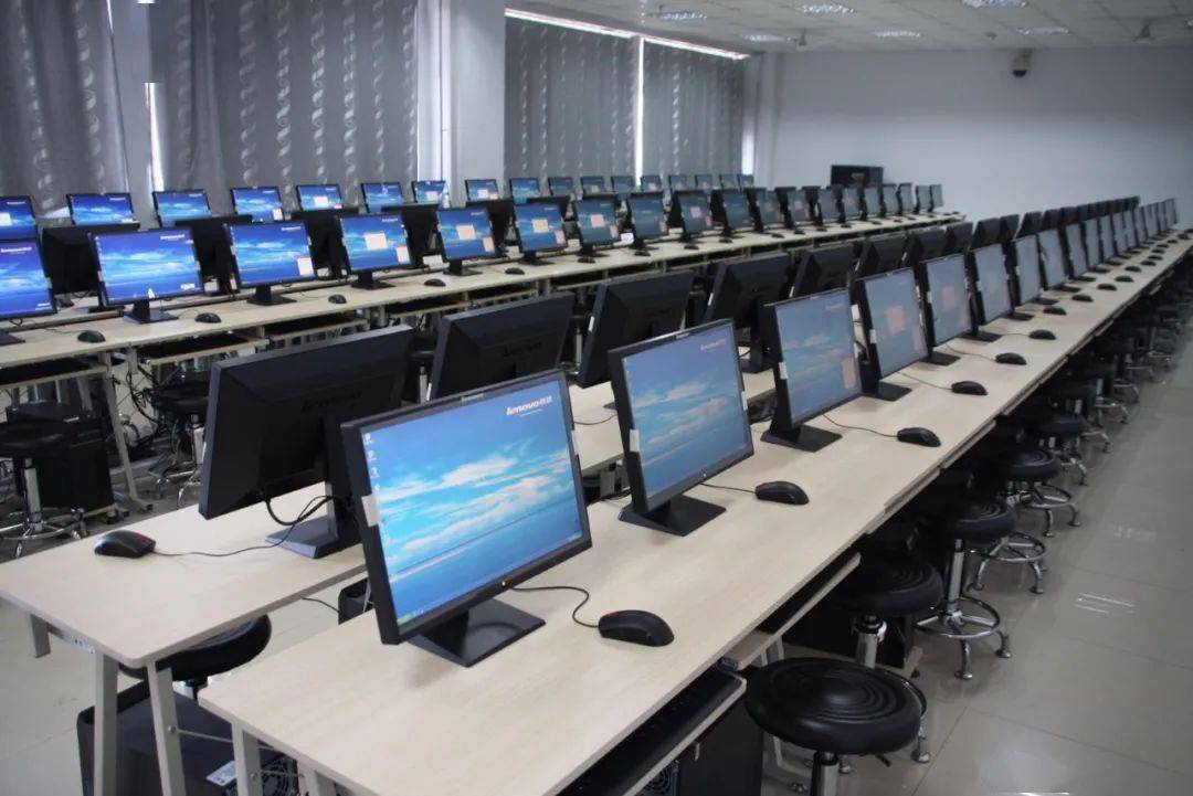 转型!保定开放大学迎面走来,快了解一下吧