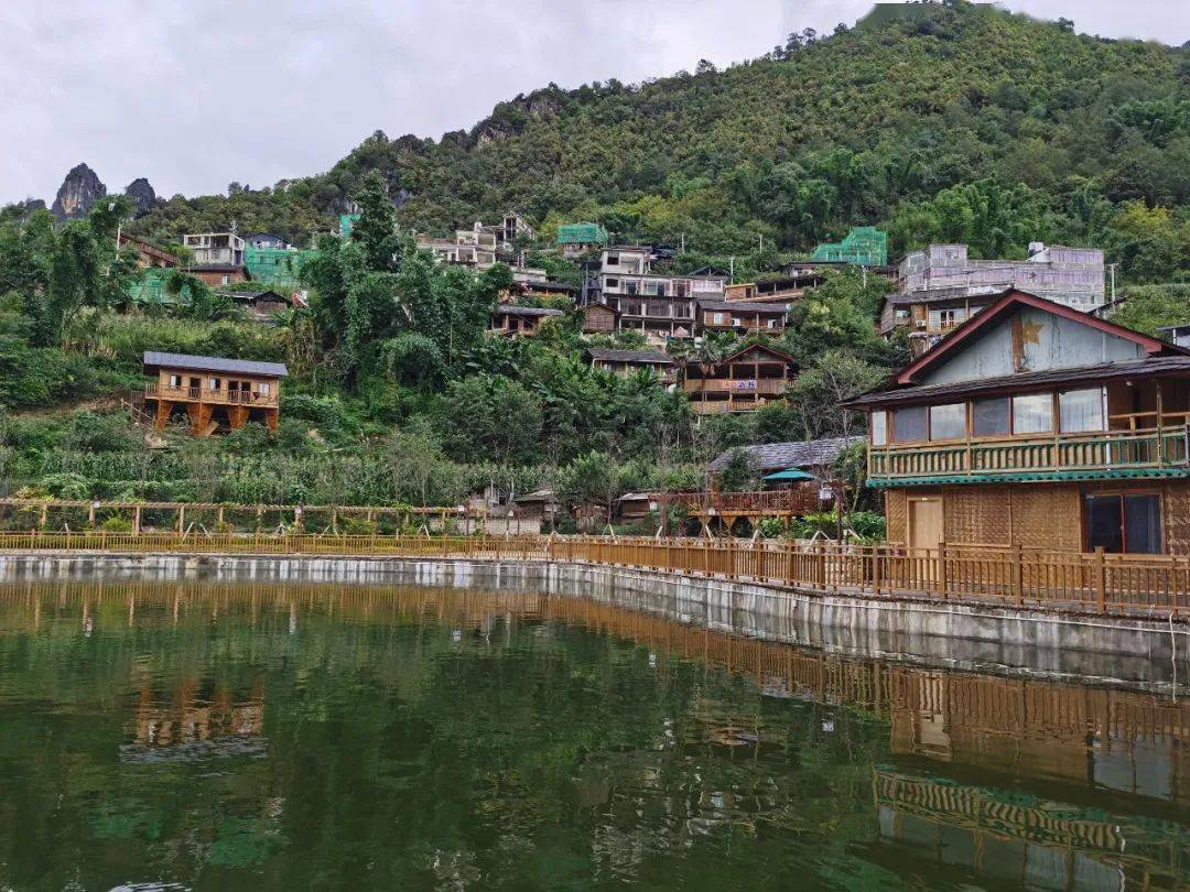 【一线传真】福贡县皇冠山乡村旅游怒族特色村改造提升项目顺利完成"