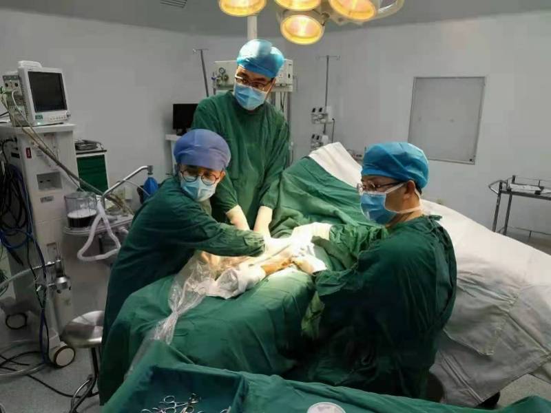 静脉|被医学耽误的“灵魂画手”！内科医生画瘘绘栓重启“生命线”