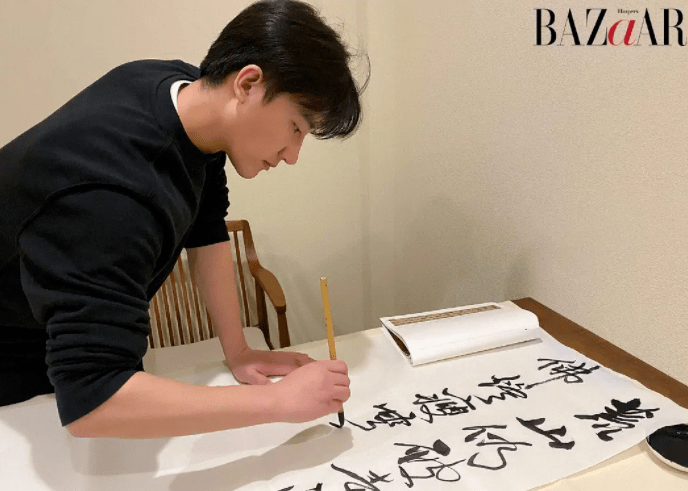 那么,你能看出黄轩书法的取法吗?留言见!