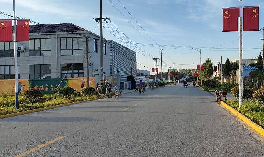 东陈镇 | 文明点赞我的国 "靓居"行动进行中